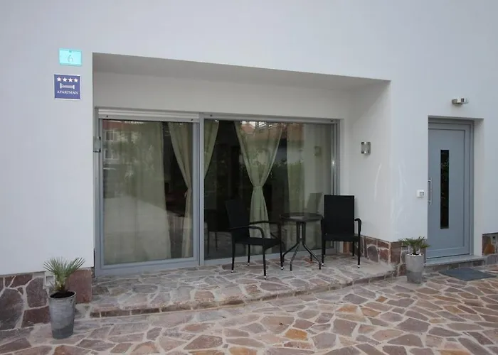 With Parking Space - 25114 Apartamento
