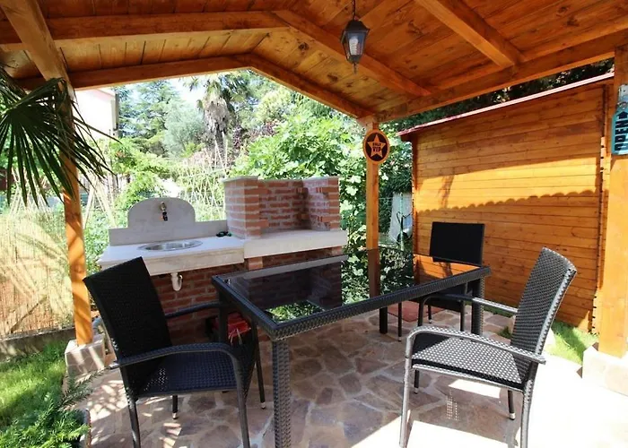 With Parking Space - 25114 Umag