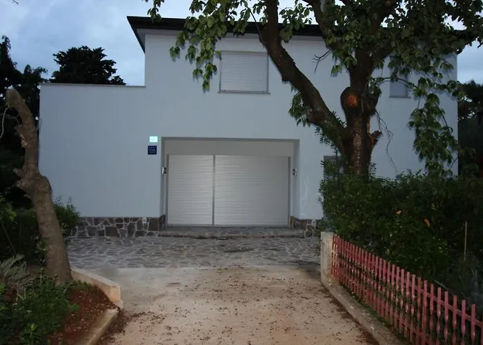 With Parking Space - 25114 * Umag